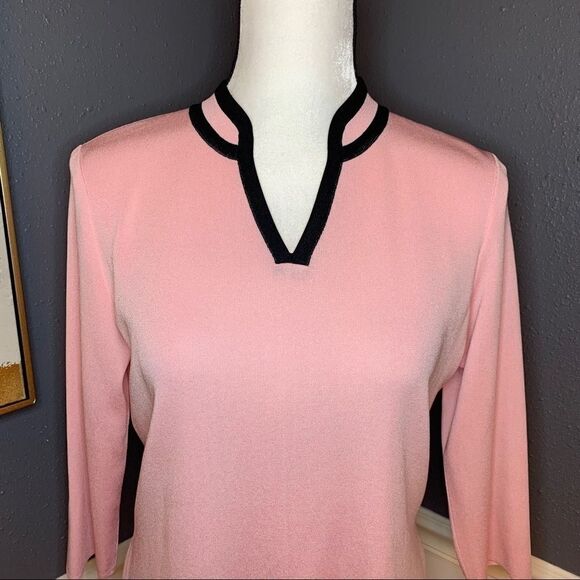 Misook 3/4 sleeve sweater blouse w military neck - Picture 2 of 5